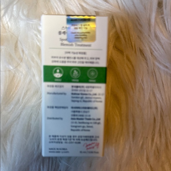 AXIS-Y Spot The Difference Blemish Treatment - Picture 2 of 2